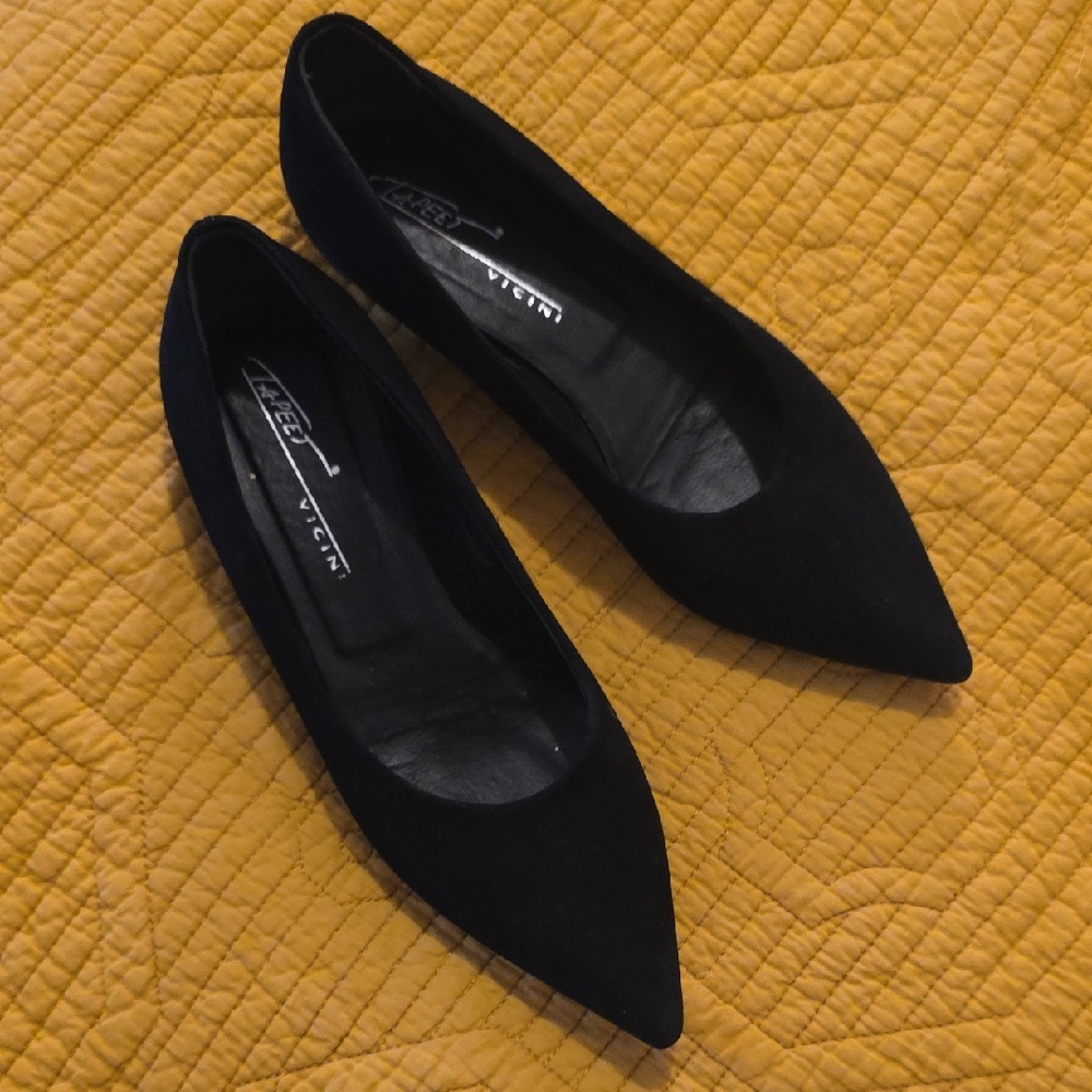 Sleek Black Women's Flats by Vicini